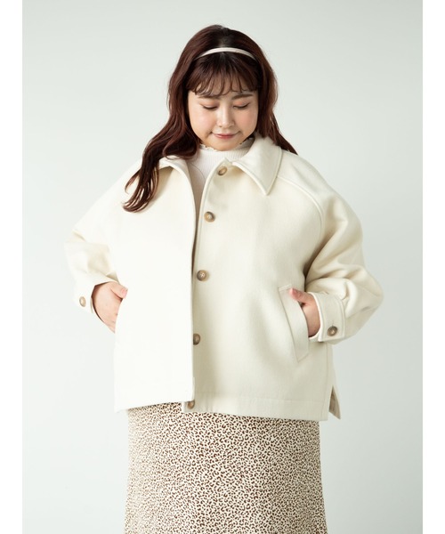 SLURR（スラ―）の「【大きいサイズ】サイドスリットブルゾン（ブルゾン・レディース・アイボリー/チョコ・L）」の3枚目の写真