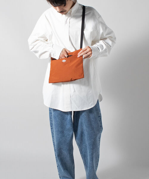 DANTON（ダントン）の「【DANTON/ダントン】サコッシュ #DT-H0013 CPF（ショルダーバッグ・メンズ・ブラック/ネイビー/グレー/オリーブ/ライトカーキ/レンガ・FREE）」の11枚目の写真