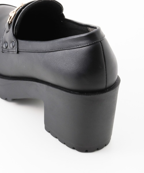 Honeys（ハニーズ）の「ビット付厚底ローファー（ローファー・レディース・ダークブラウン/ブラック系その他2/ブラック系その他・M/L/S）」の16枚目の写真