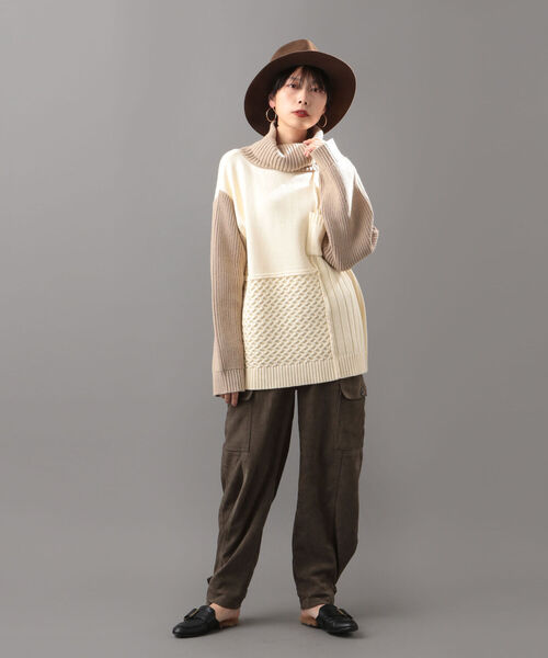 AVIREX（アヴィレックス）の「タートルカラーコンビ ニットトップス/ TURTLE COLOR COMBI KNIT TOPS（ニット/セーター・レディース・ブラック/オフホワイト/オリーブ・FREE）」の9枚目の写真
