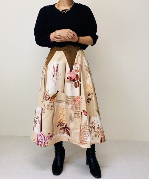 TEVALT（ヴァレット）の「リブ切替ラグランボリュームトップス（Tシャツ/カットソー・レディース・ブラック/グリーン/アイボリー/レッド系・38）」の10枚目の写真