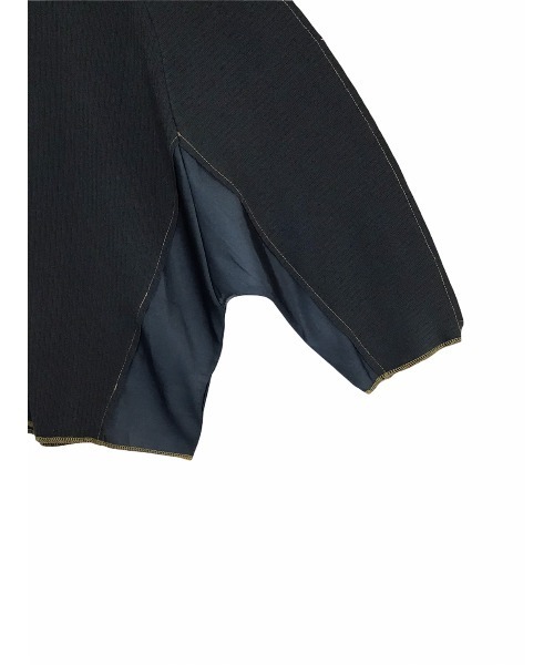 TEVALT（ヴァレット）の「リブ切替ラグランボリュームトップス（Tシャツ/カットソー・レディース・ブラック/グリーン/アイボリー/レッド系・38）」の15枚目の写真