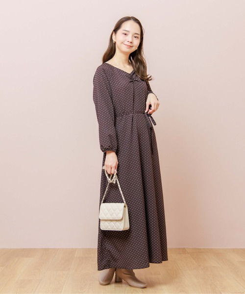 flower（フラワー）の「レザーキルティングバッグ（ショルダーバッグ・レディース・ホワイト/ブラック・FREE）」の11枚目の写真