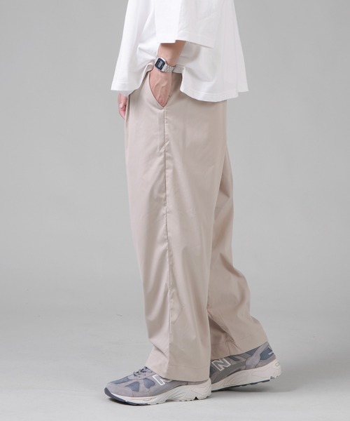 SPINNS（スピンズ）の「ワイドバルーンパンツ（その他パンツ・メンズ・ブラック/チャコール/オフホワイト/グレイッシュベージュ・M/L）」の20枚目の写真
