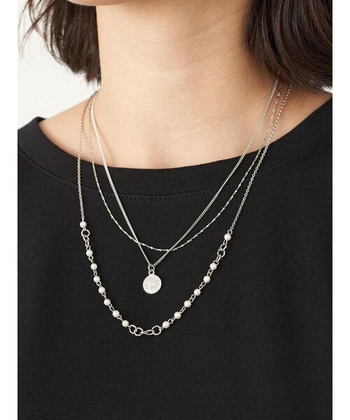 earth music&ecology（アースミュージックアンドエコロジー）の「3wayコインパールネックレス ＊（ネックレス・レディース・シルバー/ゴールド・FREE）」の6枚目の写真