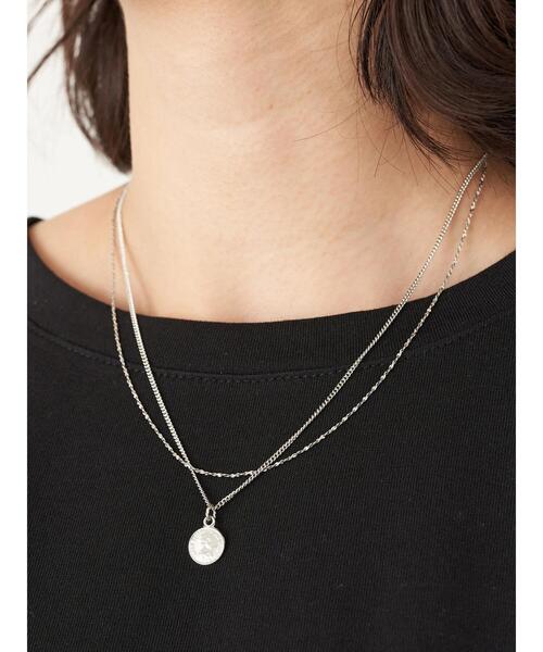 earth music&ecology（アースミュージックアンドエコロジー）の「3wayコインパールネックレス ＊（ネックレス・レディース・シルバー/ゴールド・FREE）」の8枚目の写真