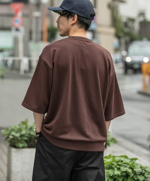 ITEMS URBANRESEARCH(アイテムズ アーバンリサーチ)の「裏毛7分袖クルーネックプルオーバー(スウェット・メンズ・チャコールグレー/ブラウン/ブルー・MEDIUM/LARGE)」の17枚目の写真