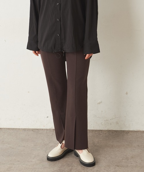 Lui's（ルイス）の「センターステッチパンツ（スラックス・レディース・ダークブラウン/グリーン/ブラック・FREE）」の3枚目の写真