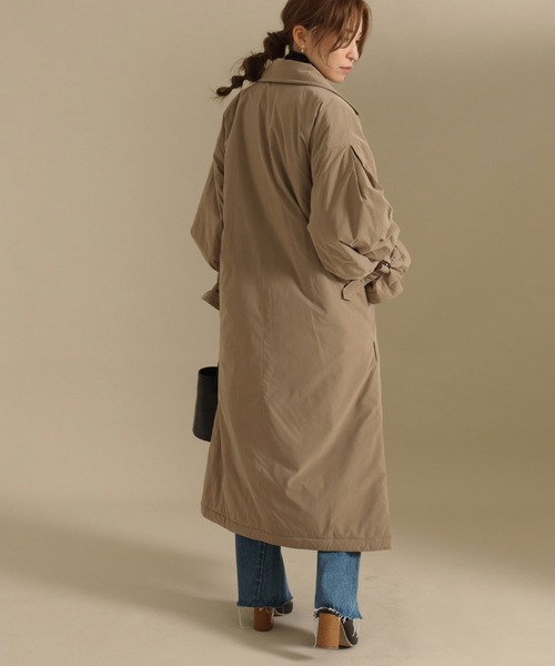 AULI（アウリィ）の「【低身長向けサイズ】中綿テーラードロングコート（ダウンジャケット/コート・レディース・ベージュ/グレー/アイボリー・S/XS）」の18枚目の写真