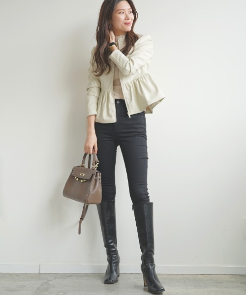 Futier land（フューティアランド）の「ウエストフリルシングルライダース（ライダースジャケット・レディース・ブラック/アイボリー・SMALL/MEDIUM/LARGE）」の9枚目の写真