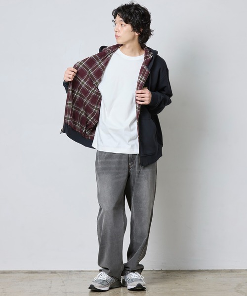 L.L.Bean(エルエルビーン)の「カタディン・アイアン・ワークス・フード・スウェットシャツ、フランネルラインド 米国フィット・レギュラー(パーカー・メンズ・チャコールグレー/ブラック/ネイビー/バーガンディー・SMALL/MEDIUM/LARGE)」の16枚目の写真