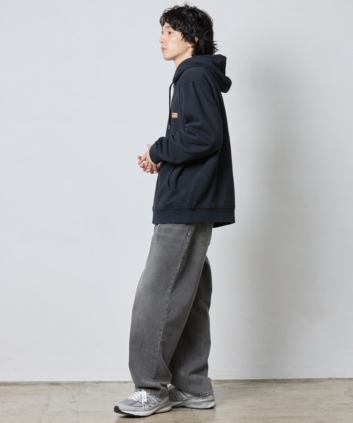 L.L.Bean(エルエルビーン)の「カタディン・アイアン・ワークス・フード・スウェットシャツ、フランネルラインド 米国フィット・レギュラー(パーカー・メンズ・チャコールグレー/ブラック/ネイビー/バーガンディー・SMALL/MEDIUM/LARGE)」の21枚目の写真