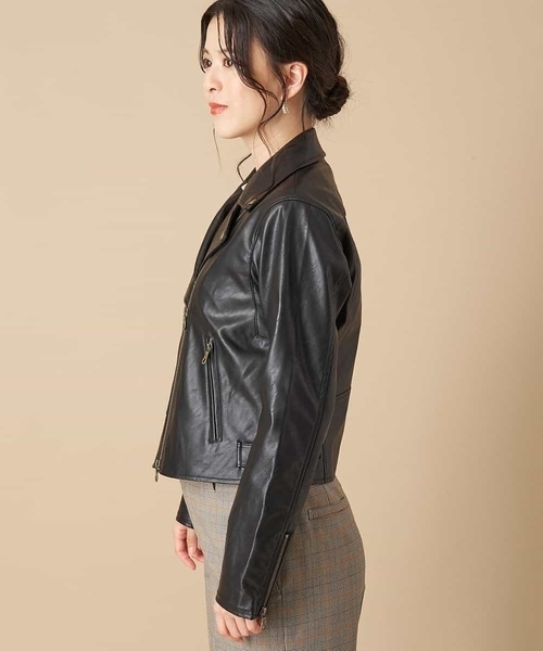 OFUON le MK(オフオンルエムケー)の「フェイクレザーライダースジャケット(ライダースジャケット・レディース・ブラック/ライトグレー・40/38)」の4枚目の写真