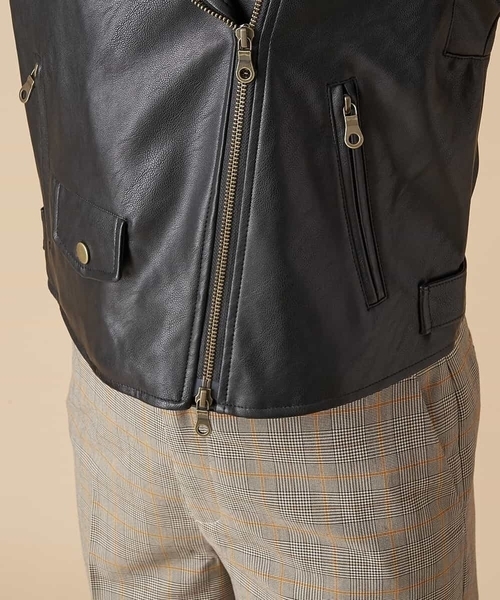 OFUON le MK(オフオンルエムケー)の「フェイクレザーライダースジャケット(ライダースジャケット・レディース・ブラック/ライトグレー・40/38)」の8枚目の写真