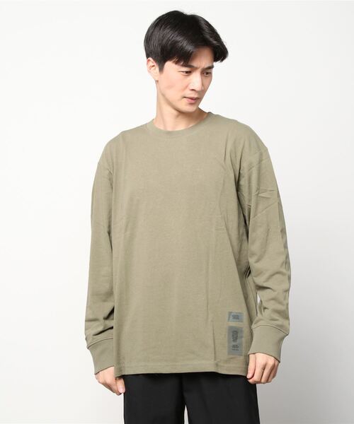G-STAR（ジースター）の「BACK TAPE OVERSIZED T-SHIRT/ロンT/オーバーサイズ（Tシャツ/カットソー・メンズ・ダークオリーブ/ダークブルー・SMALL/LARGE/X-SMALL/MEDIUM/X-LARGE）」の17枚目の写真