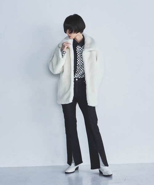 lautreamont BLEUBLANC（ロートレアモンブルーブラン）の「<lautreamont BLEUBLANC>フロントスリットクラシックデニムパンツ（デニムパンツ・レディース・ブラック/ネイビー・7号/9号/11号）」の18枚目の写真