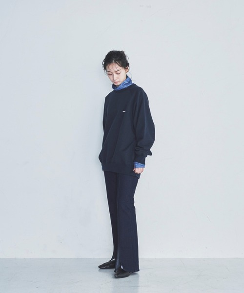 lautreamont BLEUBLANC（ロートレアモンブルーブラン）の「<lautreamont BLEUBLANC>フロントスリットクラシックデニムパンツ（デニムパンツ・レディース・ブラック/ネイビー・7号/9号/11号）」の21枚目の写真