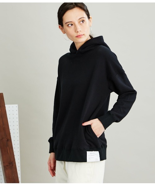 SIPULI（シプリ）の「Suvin Cotton  AZUMA URAKE  フーデッドパーカ（パーカー・レディース・ブラック/グレー系その他/アイボリー・2/3）」の2枚目の写真