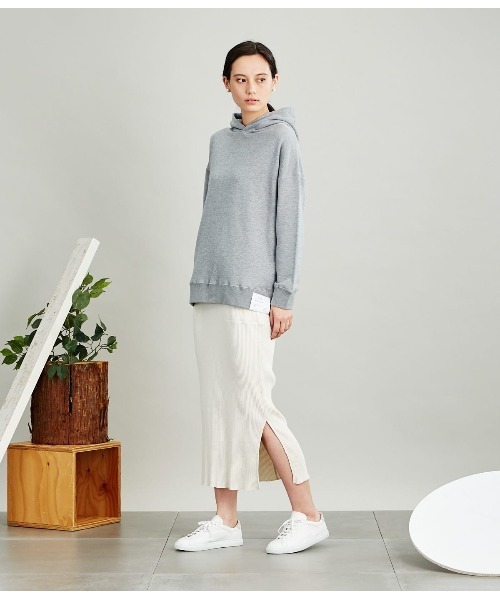 SIPULI（シプリ）の「Suvin Cotton  AZUMA URAKE  フーデッドパーカ（パーカー・レディース・ブラック/グレー系その他/アイボリー・2/3）」の9枚目の写真