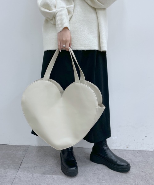 mystic（ミスティック）の「Lara HEART BAG（トートバッグ・レディース・ブラック/ライトグレー・ONE SIZE）」の13枚目の写真