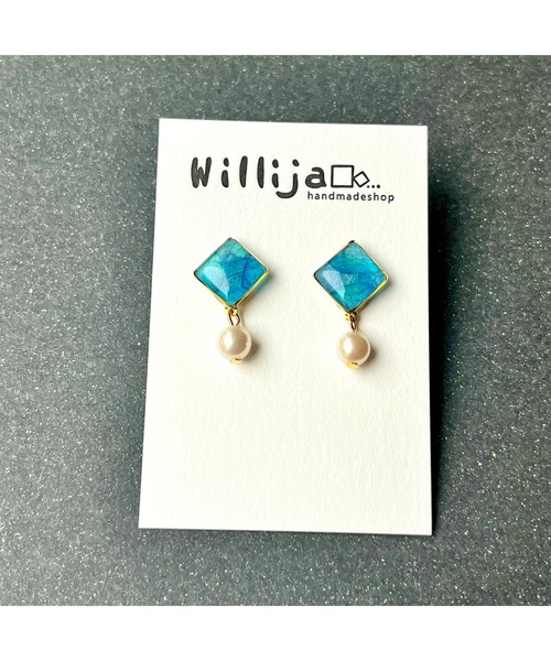 tone(トーン)の「【Willija】金属アレルギー対応《華澄》花びらのピアス(MA)(ピアス(両耳用)・レディース・ピンク/オレンジ/ブルー/グリーン/ホワイト/ネイビー・FREE)」の18枚目の写真