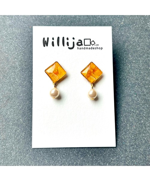 tone(トーン)の「【Willija】金属アレルギー対応《華澄》花びらのピアス(MA)(ピアス(両耳用)・レディース・ピンク/オレンジ/ブルー/グリーン/ホワイト/ネイビー・FREE)」の12枚目の写真