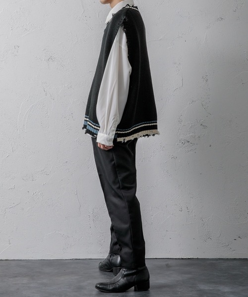 Adoon plain（アドーンプレーン）の「【Adoon plain】ラインダメージニットベスト（ベスト・メンズ・ブラック/グリーン・MEDIUM/LARGE）」の5枚目の写真