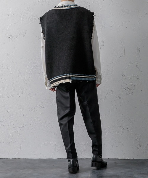 Adoon plain（アドーンプレーン）の「【Adoon plain】ラインダメージニットベスト（ベスト・メンズ・ブラック/グリーン・MEDIUM/LARGE）」の9枚目の写真