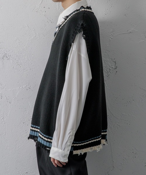 Adoon plain（アドーンプレーン）の「【Adoon plain】ラインダメージニットベスト（ベスト・メンズ・ブラック/グリーン・MEDIUM/LARGE）」の13枚目の写真