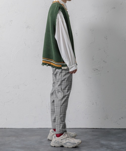 Adoon plain（アドーンプレーン）の「【Adoon plain】ラインダメージニットベスト（ベスト・メンズ・ブラック/グリーン・MEDIUM/LARGE）」の6枚目の写真