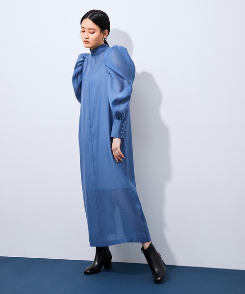 ADAM ET ROPE'(アダムエロペ)の「フォルムスリーブIラインドレス(ワンピース・レディース・ブラック/ブルー・FREE)」の9枚目の写真