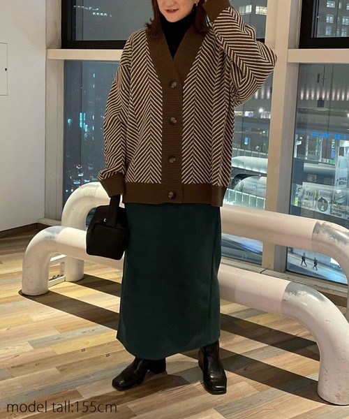 AS KNOW AS PINKY（アズノゥアズピンキー）の「リブで見せてヘリンボーンカーディガン（カーディガン/ボレロ・レディース・ブラック/ベージュ・FREE）」の3枚目の写真