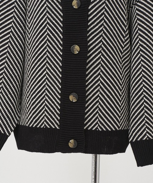 AS KNOW AS PINKY（アズノゥアズピンキー）の「リブで見せてヘリンボーンカーディガン（カーディガン/ボレロ・レディース・ブラック/ベージュ・FREE）」の12枚目の写真
