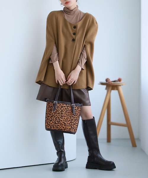 Girly Doll（ガーリードール）の「ポケット付きポンチョ（ポンチョ・レディース・ブラック/グレー/モカ・M/L）」の19枚目の写真