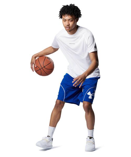 UNDER ARMOUR（アンダーアーマー）の「UAロングショット ショートスリーブTシャツ（バスケットボール/メンズ）（Tシャツ/カットソー・メンズ・ブラック/ホワイト/ダークネイビー・3XL/XXL/L/S/XL/M）」の21枚目の写真