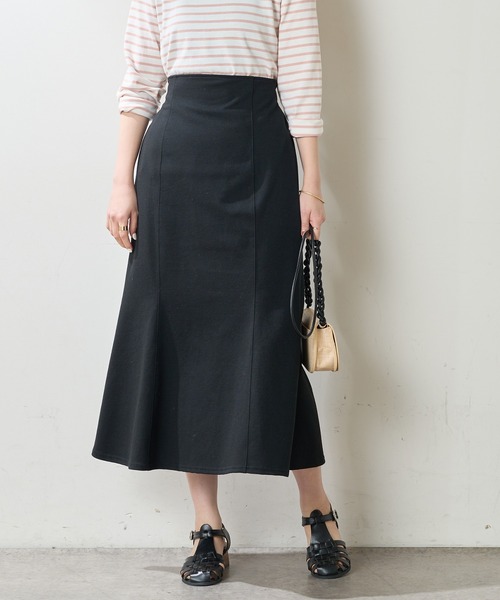 natural couture（ナチュラルクチュール）の「春の装いを軽やかに仕上げてくれる カットソーマーメイドスカート（スカート・レディース・ブラック/パープル/グレー/アイボリー・FREE）」の3枚目の写真