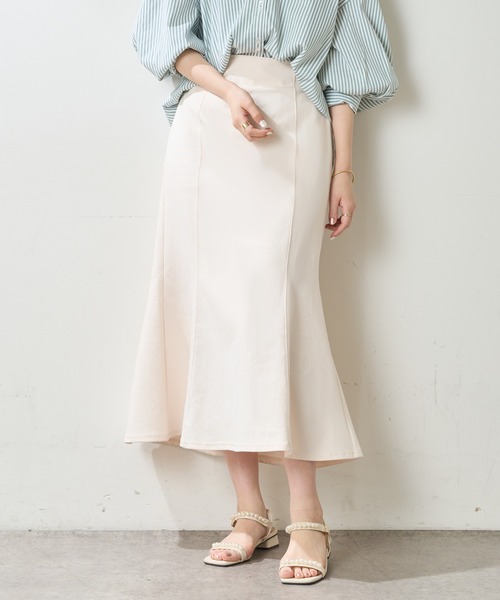 natural couture（ナチュラルクチュール）の「春の装いを軽やかに仕上げてくれる カットソーマーメイドスカート（スカート・レディース・ブラック/パープル/グレー/アイボリー・FREE）」の21枚目の写真