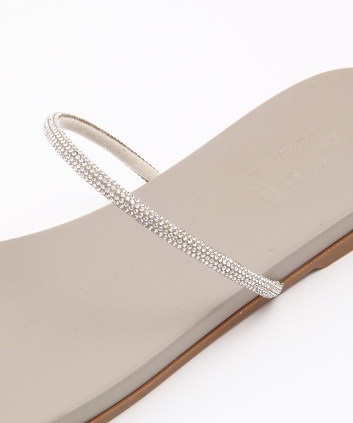 ROPE'（ロペ）の「ビジューストラップトングサンダル（サンダル・レディース・ブラック/ベージュ・36/37/36.5/37.5）」の8枚目の写真