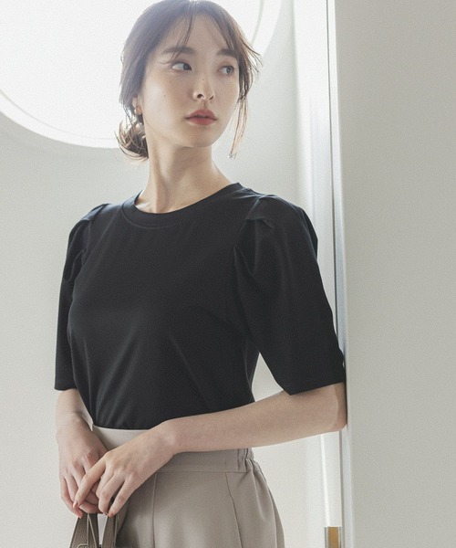 Andemiu(アンデミュウ)の「パワショルカットソー276684(Tシャツ/カットソー・レディース・ブラック/イエロー/ブルー/アイボリー/パープル・FREE)」の1枚目の写真