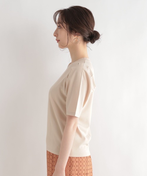 Andemiu(アンデミュウ)の「パワショルカットソー276684(Tシャツ/カットソー・レディース・ブラック/イエロー/ブルー/アイボリー/パープル・FREE)」の16枚目の写真