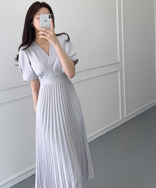 LUGG NAGG(ラグナグ)の「カシュクールプリーツワンピース(ワンピース・レディース・レモンイエロー/ミント/ブルーグレー/コーラル・M/L)」の5枚目の写真