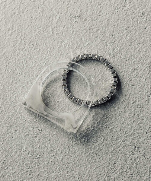 and cloud(アンドクラウド)の「Haze Marble Set Chain Ring(リング・レディース・グレー/ネイビー・17号/15号/11号/13号)」の3枚目の写真