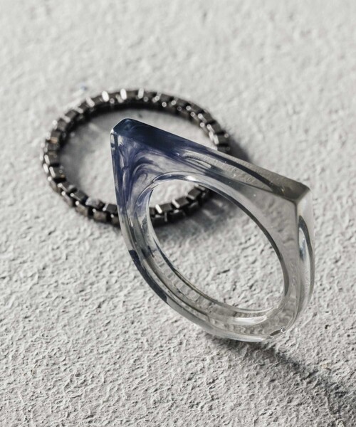 and cloud(アンドクラウド)の「Haze Marble Set Chain Ring(リング・レディース・グレー/ネイビー・17号/15号/11号/13号)」の5枚目の写真