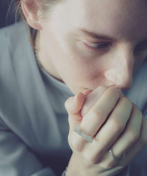 and cloud(アンドクラウド)の「Haze Marble Set Chain Ring(リング・レディース・グレー/ネイビー・17号/15号/11号/13号)」の6枚目の写真
