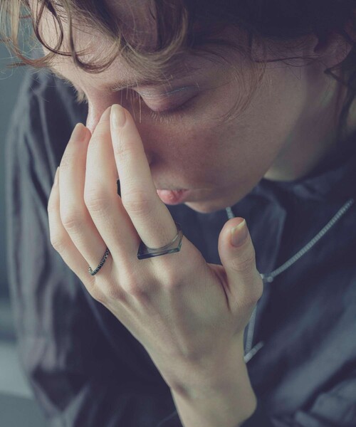 and cloud(アンドクラウド)の「Haze Marble Set Chain Ring(リング・レディース・グレー/ネイビー・17号/15号/11号/13号)」の1枚目の写真