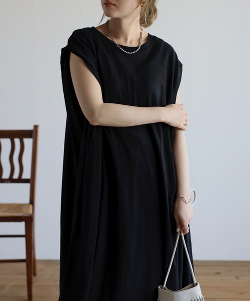 amini(アミニ)の「【2022 S/S 新作】フレンチスリーブマキシワンピース(ワンピース・レディース・ホワイト/ブラック/モカ・MEDIUM)」の8枚目の写真