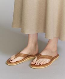  SLIPPER レザートングサンダル ISLAND SLIPPER（アイランドスリッパ）の「＜ISLAND SLIPPER