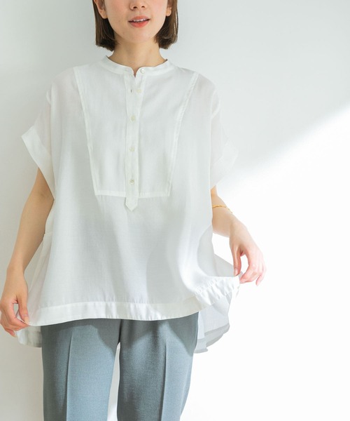 URBAN RESEARCH(アーバンリサーチ)の「フロントデザインフレンチスリーブブラウス(シャツ/ブラウス・レディース・ホワイト/ブラック/ライトカーキ・FREE)」の1枚目の写真