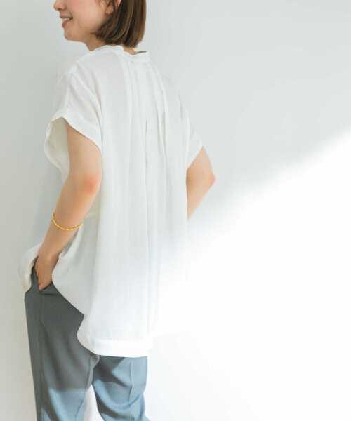 URBAN RESEARCH(アーバンリサーチ)の「フロントデザインフレンチスリーブブラウス(シャツ/ブラウス・レディース・ホワイト/ブラック/ライトカーキ・FREE)」の8枚目の写真