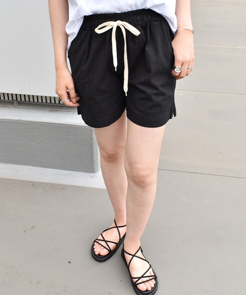 Felt-Maglietta（フェルトマリエッタ）の「麻リネン混ウエストゴムショートパンツ（その他パンツ・レディース・ブラック/グリーン/ライトベージュ/ベージュ・LARGE/MEDIUM）」の8枚目の写真